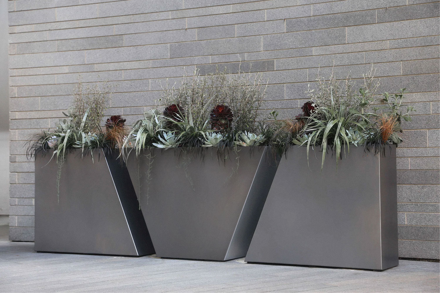 3 plant pots Geo 3 Planter Set